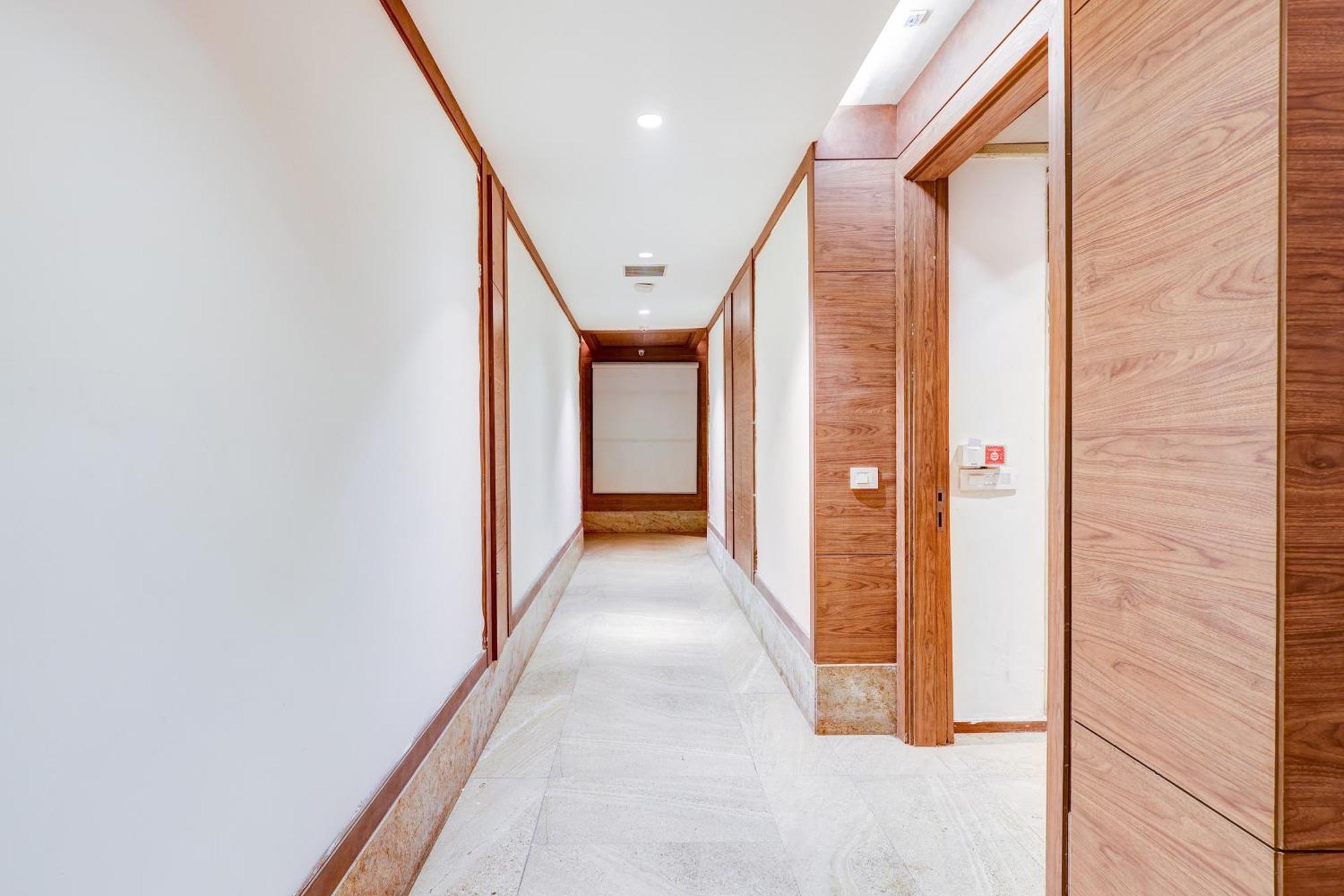 Super Townhouse Chhatarpur Near Metro Park New Delhi Extérieur photo
